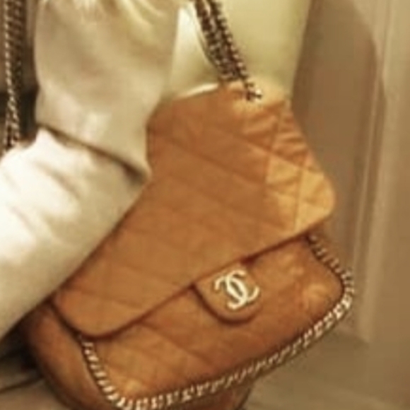 Chanel Maxi Flap 2015 collection - Picture 4 of 9